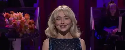 Sabrina Carpenter durante su monólogo en 'SNL' Sabrina Carpenter durante su monólogo en 'SNL'