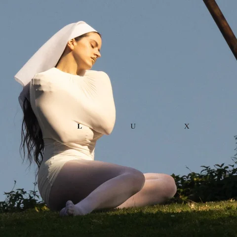 Rosalía para 'LUX' Rosalía para 'LUX'