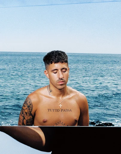 ENOL, en la portada de 'Tutto passa' ENOL, en la portada de 'Tutto passa'