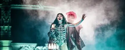 Lady Gaga en concierto con su 'The Mayhem Ball tour' Lady Gaga en concierto con su 'The Mayhem Ball tour'