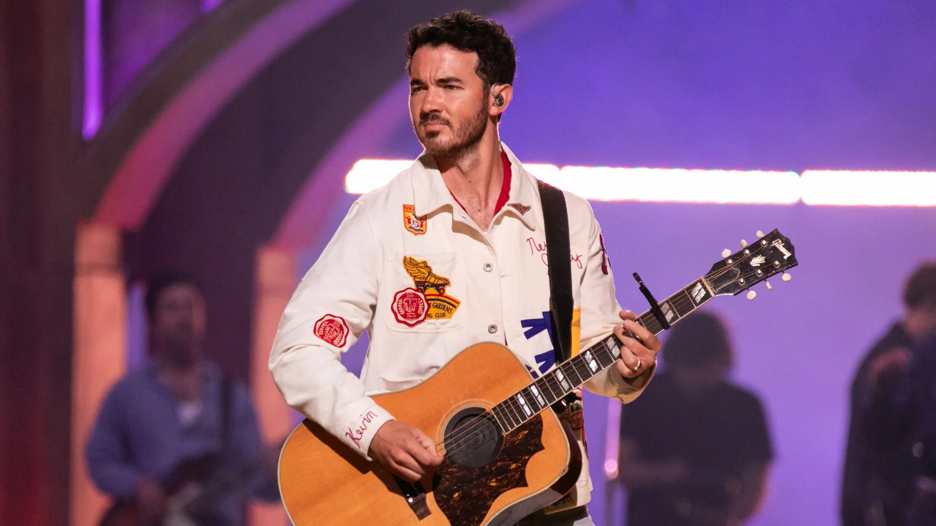 Kevin Jonas anuncia la fecha de lanzamiento de 'Changing', su primer single en solitario Kevin Jonas anuncia la fecha de lanzamiento de 'Changing', su primer single en solitario