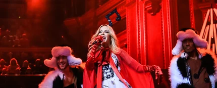 Kylie Minogue pone banda sonora a la Navidad con 'Kylie Christmas (Fully Wrapped)', el relanzamiento de su álbum navideño Kylie Minogue pone banda sonora a la Navidad con 'Kylie Christmas (Fully Wrapped)', el relanzamiento de su álbum navideño