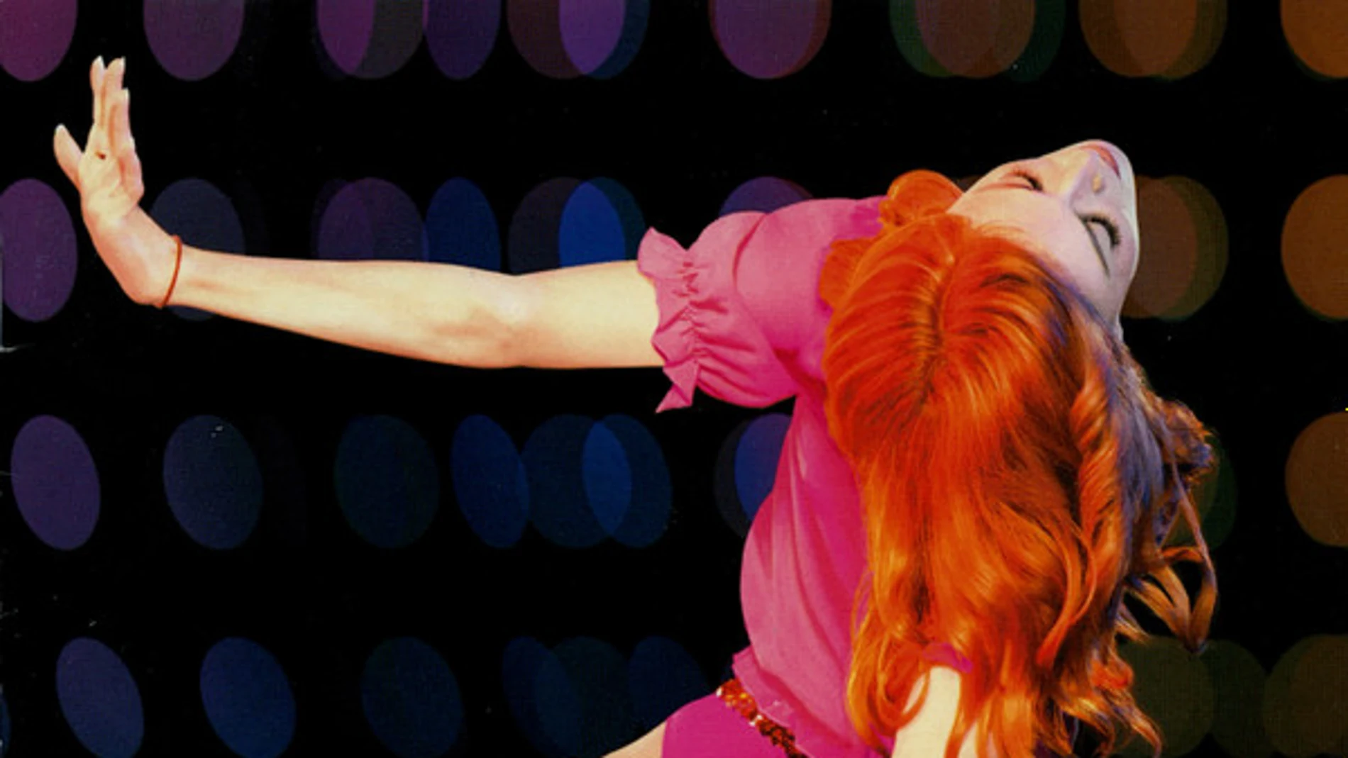 Madonna, en la portada del disco 'Confessions on a Dance Floor' (2005). Madonna, en la portada del disco 'Confessions on a Dance Floor' (2005).