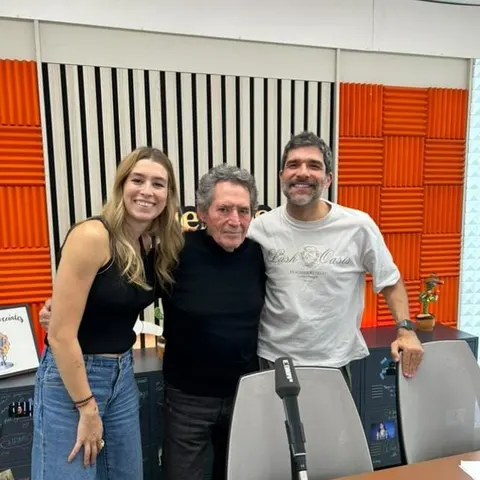 Miguel Ríos con Eva Soriano y Nacho García en Cuerpos especiales Miguel Ríos con Eva Soriano y Nacho García en Cuerpos especiales