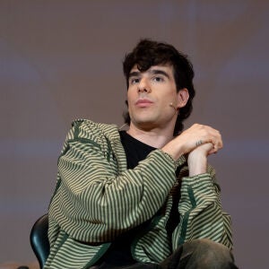 Javier Calvo se pronuncia tras la noticia de la ruptura con Ambrossi Javier Calvo se pronuncia tras la noticia de la ruptura con Ambrossi