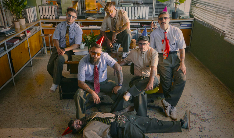 Portada de 'Alta vaina', el disco debut de Chiquita Movida Portada de 'Alta vaina', el disco debut de Chiquita Movida