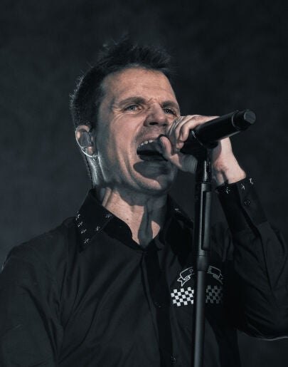 Dani Martín en el Movistar Arena durante su gira 25 p*t*s años