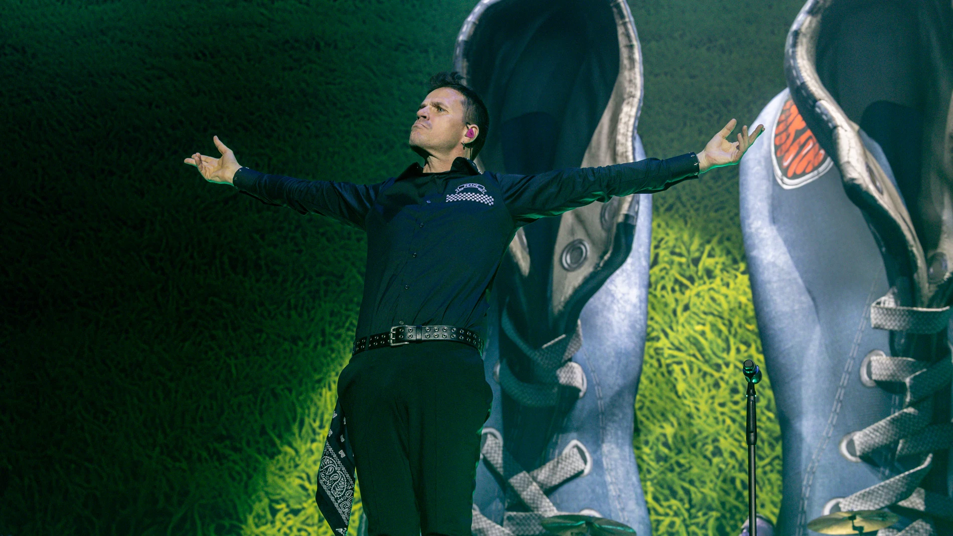 Dani Martín durante uno de sus conciertos en el Movistar Arena de Madrid Dani Martín durante uno de sus conciertos en el Movistar Arena de Madrid