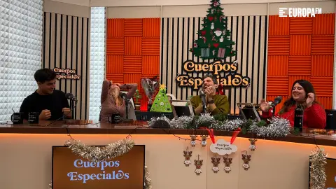 Óscar Casas y Ana Jara en Cuerpos especiales Óscar Casas y Ana Jara en Cuerpos especiales