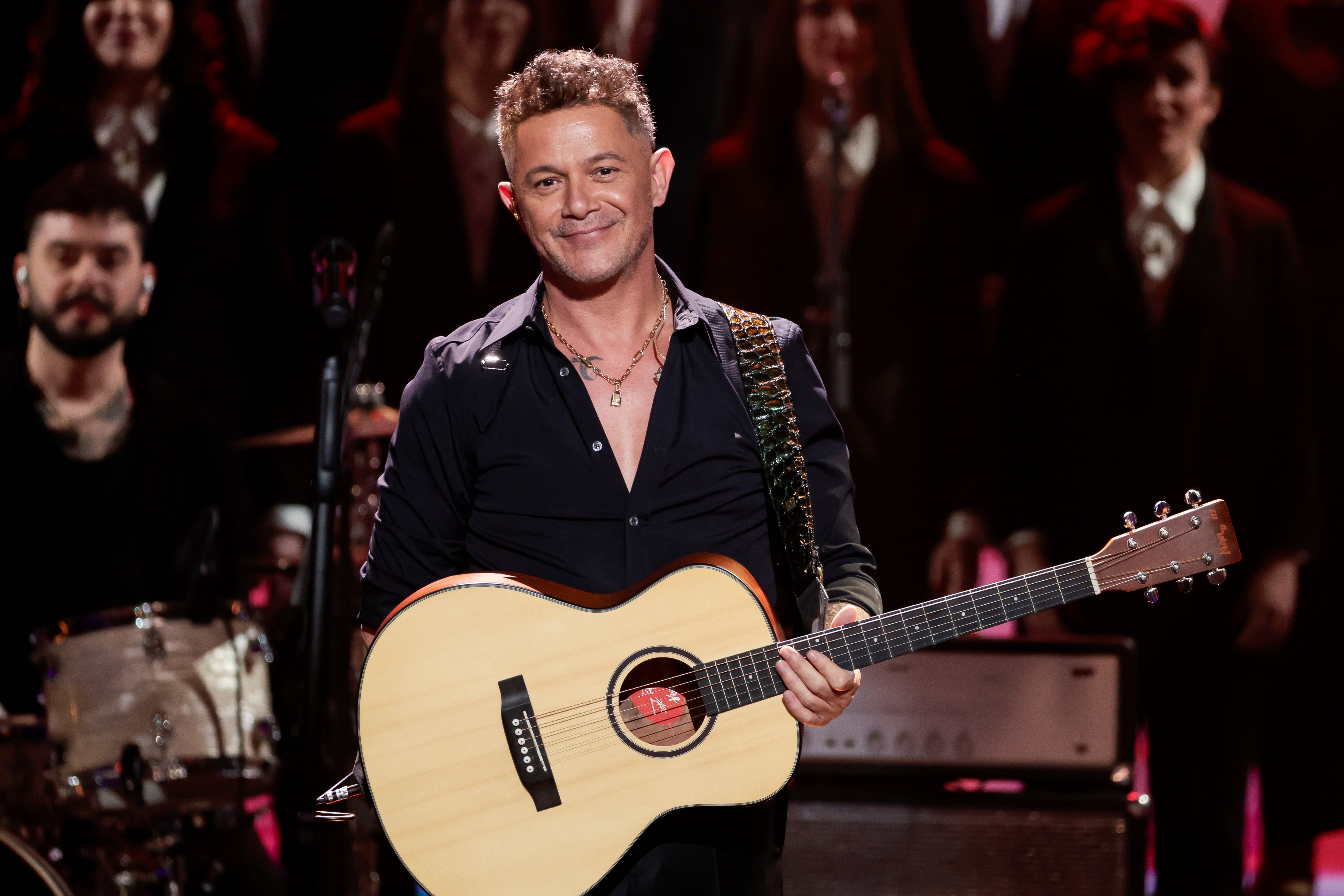 Alejandro Sanz actuando en los Premios Goya 2025 Alejandro Sanz actuando en los Premios Goya 2025