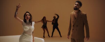 María Becerra y Jay Wheeler en 'ROMÁNTICA'