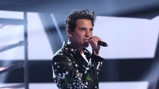 Mika arrasa en la final de La Voz con una explosiva versión de ‘Modern times’ Mika arrasa en la final de La Voz con una explosiva versión de ‘Modern times’