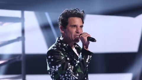 Mika arrasa en la final de La Voz con una explosiva versión de ‘Modern times’ 