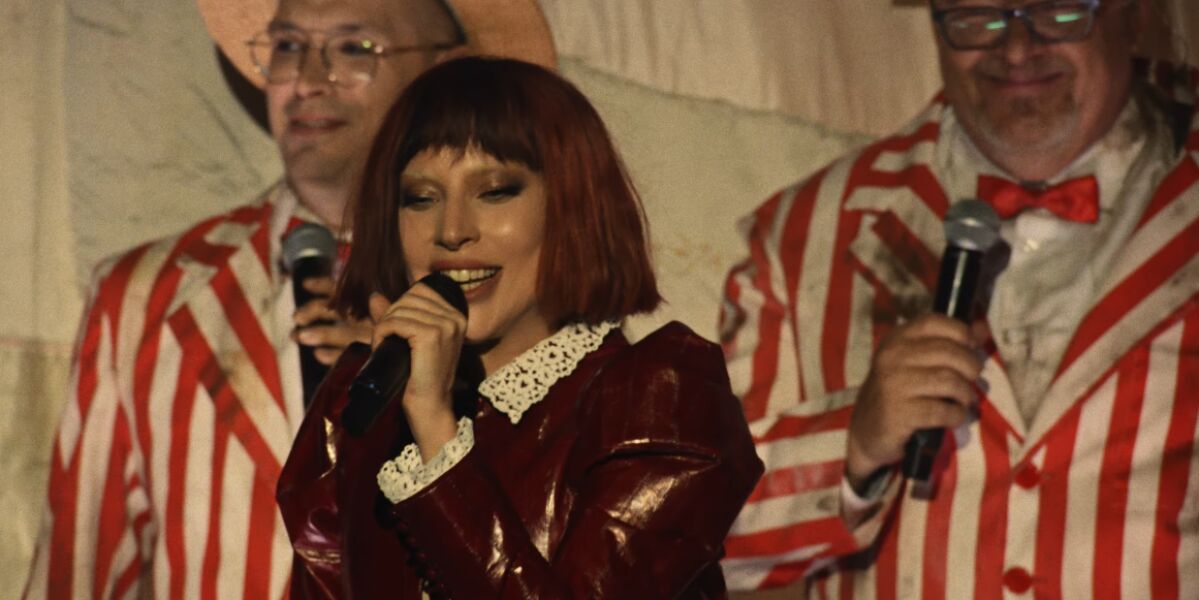 Lady Gaga se mimetiza en el universo 'Harlequin' con un especial producido junto a su prometido, Michael Polansky