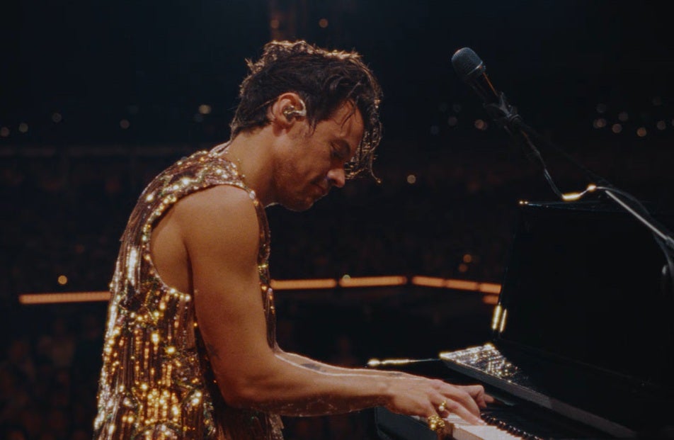 Harry Styles en el vídeo de 'Forever, Forever' Harry Styles en el vídeo de 'Forever, Forever'