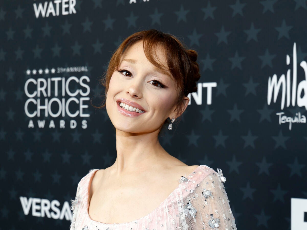 Ariana Grande confirma que los ensayos del 'Eternal Sunshine Tour