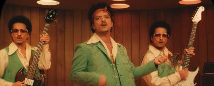 Bruno Mars en el videoclip de 'I Just Might'