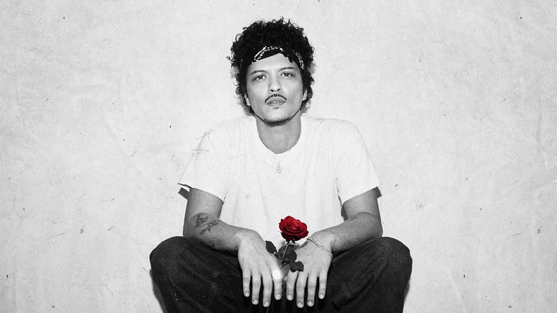 Bruno Mars en el cartel de 'The Romantic Tour' Bruno Mars en el cartel de 'The Romantic Tour'