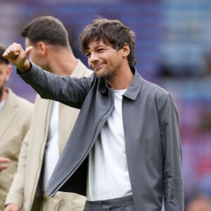 Louis Tomlinson aclara la relación con One direction: Louis Tomlinson aclara la relación con One direction: