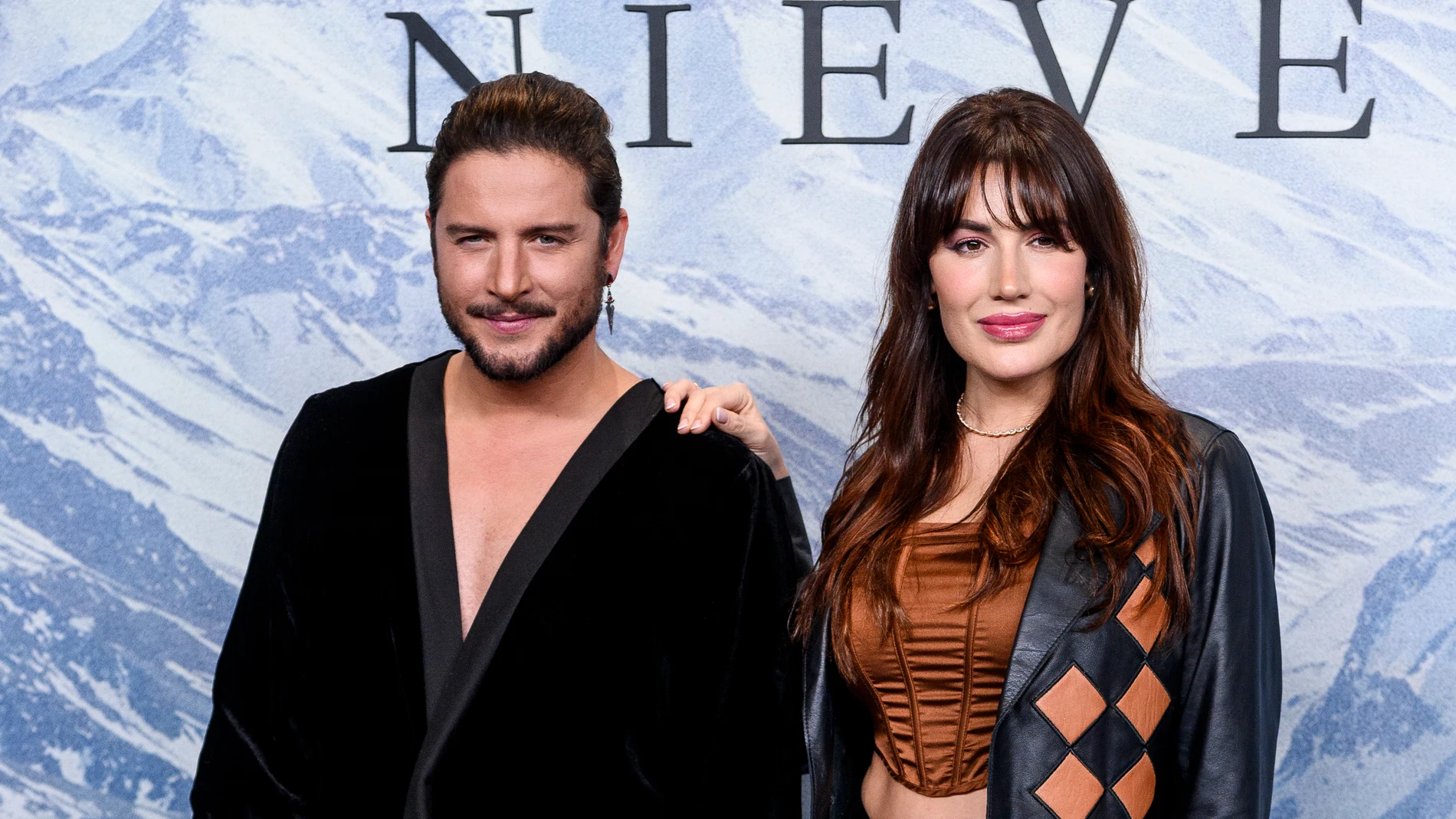 Manuel Carrasco junto a su mujer Almudena Navalón. Manuel Carrasco junto a su mujer Almudena Navalón.