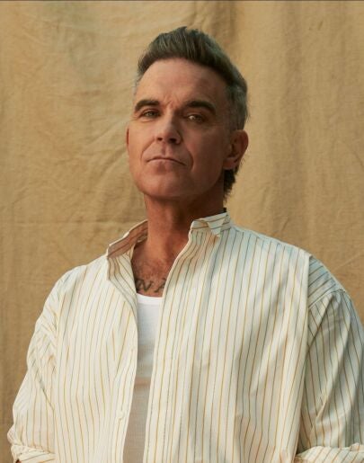 Robbie Williams promocionando 'BRITPOP'