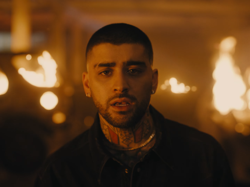 Zayn Malik en el videoclip de 'Die For Me' Zayn Malik en el videoclip de 'Die For Me'