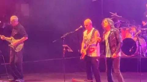 Celtas Cortos con Rulo Celtas Cortos con Rulo