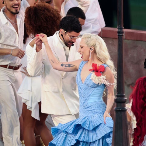 Bad Bunny y Lady Gaga en la actuación de a Super Bowl 2026