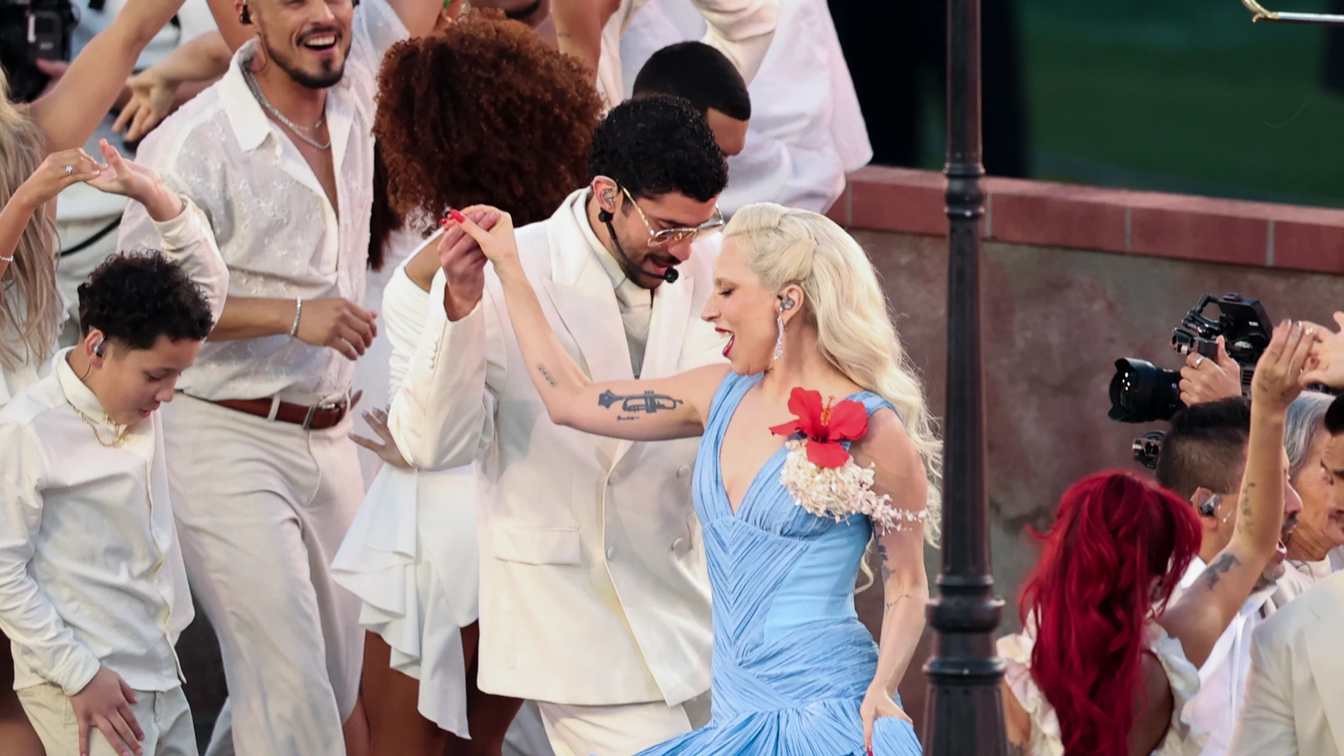 Bad Bunny y Lady Gaga en la actuación de a Super Bowl 2026 Bad Bunny y Lady Gaga en la actuación de a Super Bowl 2026