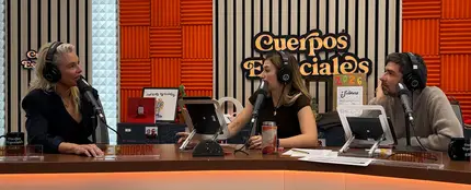 Belén Rueda, con Eva Soriano y Nacho Belén Rueda, con Eva Soriano y Nacho García en Cuerpos especiales Belén Rueda, con Eva Soriano y Nacho Belén Rueda, con Eva Soriano y Nacho García en Cuerpos especiales