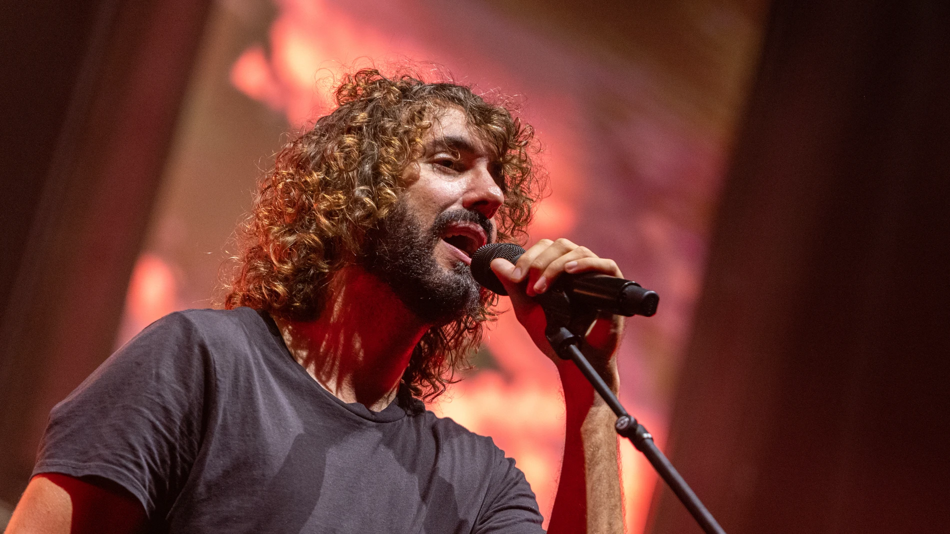 Mikel Izal actuando en Madrid Mikel Izal actuando en Madrid