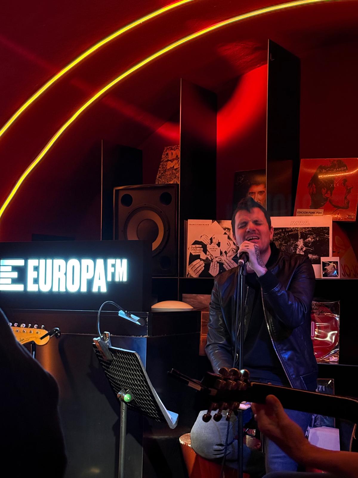 Dani Martín en Local de Ensayo Europa FM Dani Martín en Local de Ensayo Europa FM