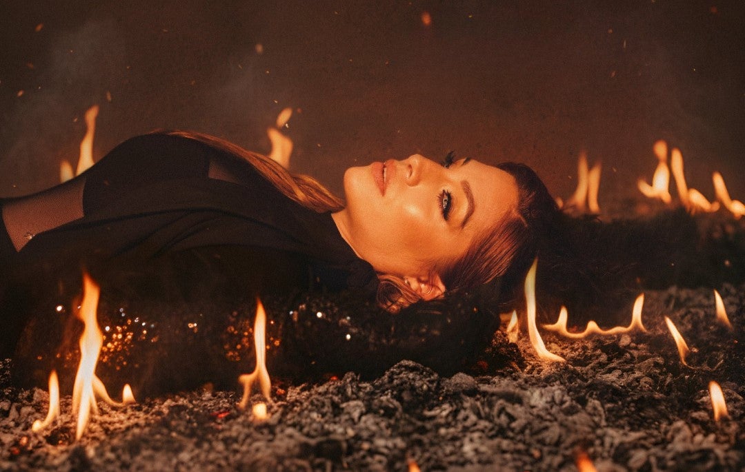 Leire Martínez en la portada de 'Historias de aquella niña', su disco debut Leire Martínez en la portada de 'Historias de aquella niña', su disco debut