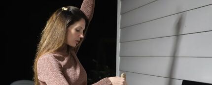 Lana Del Rey en el videoclip de 'White Feather Hawk Tail Deer Hunter'