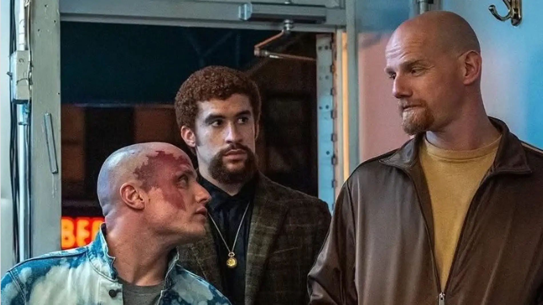 Bad Buny en 'Atrapado Robando' Bad Buny en 'Atrapado Robando'