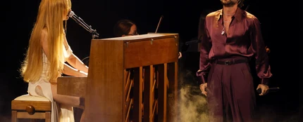 Dani Fernández y Belén Aguilera, durante su actuación en los Premios Goya 2026 Dani Fernández y Belén Aguilera, durante su actuación en los Premios Goya 2026