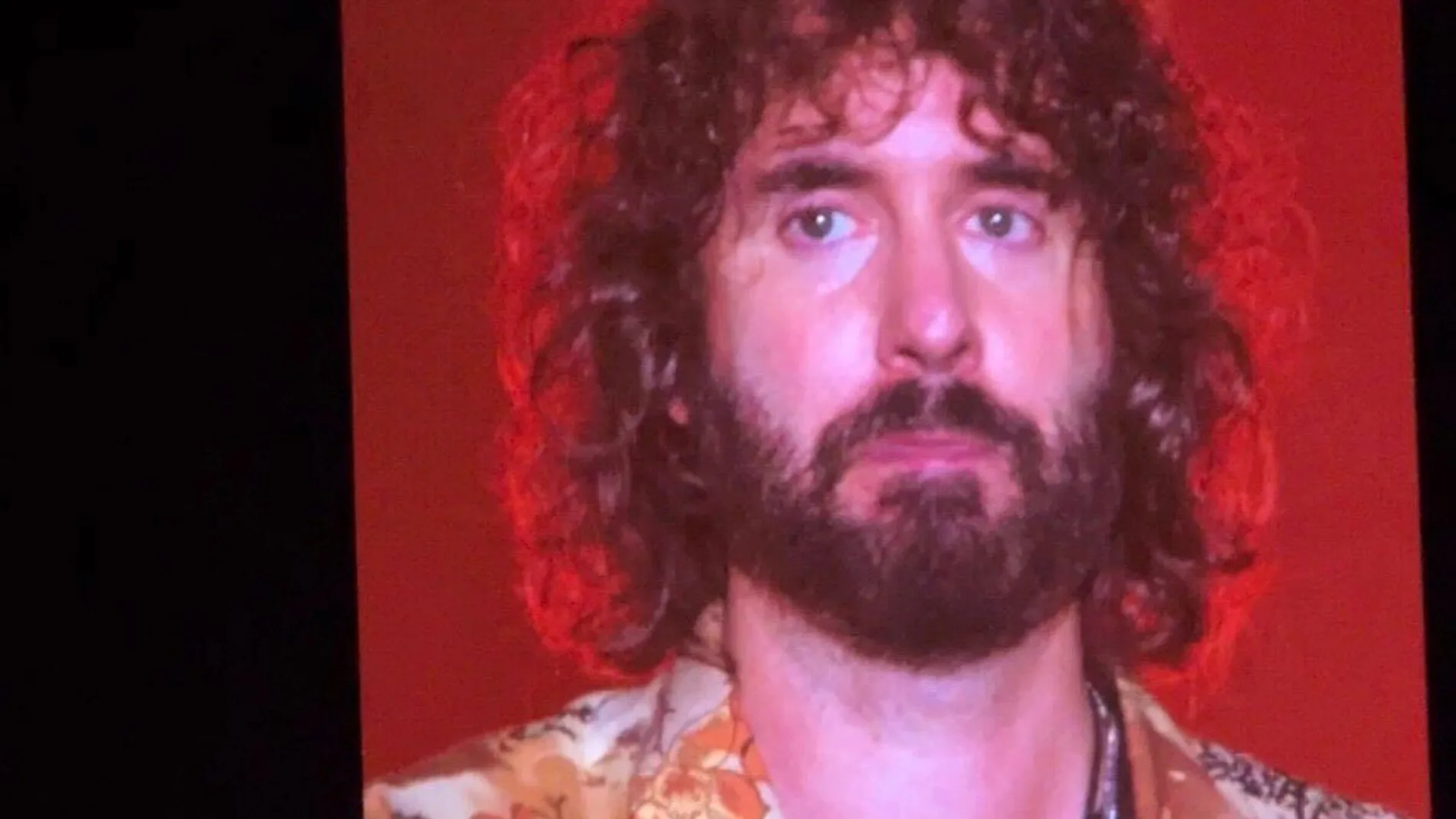 Mikel Izal, emocionado en Madrid en el último concierto de la gira 'El Miedo y el Paraíso' Mikel Izal, emocionado en Madrid en el último concierto de la gira 'El Miedo y el Paraíso'