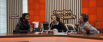 Fernando Guallar con Eva Soriano y Nacho Garc&iacute;a en 'Cuerpos especiales'