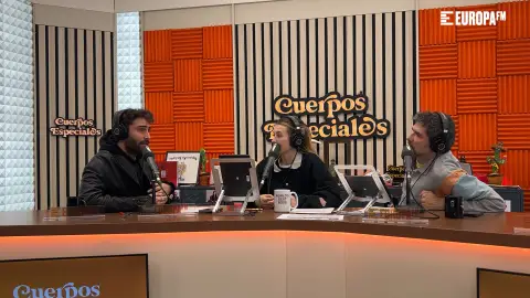 Fernando Guallar con Eva Soriano y Nacho García en 'Cuerpos especiales' Fernando Guallar con Eva Soriano y Nacho García en 'Cuerpos especiales'