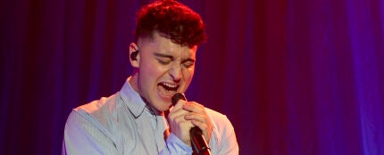 Juanjo Bona actuando en Zaragoza en 2026