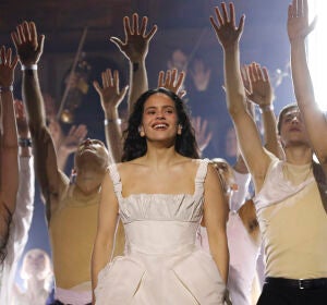 Rosalía, durante su actuación en los BRIT Awards 2026 Rosalía, durante su actuación en los BRIT Awards 2026