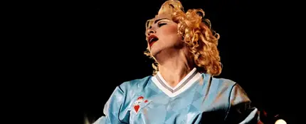 Madonna con una camiseta del Celta Madonna con una camiseta del Celta