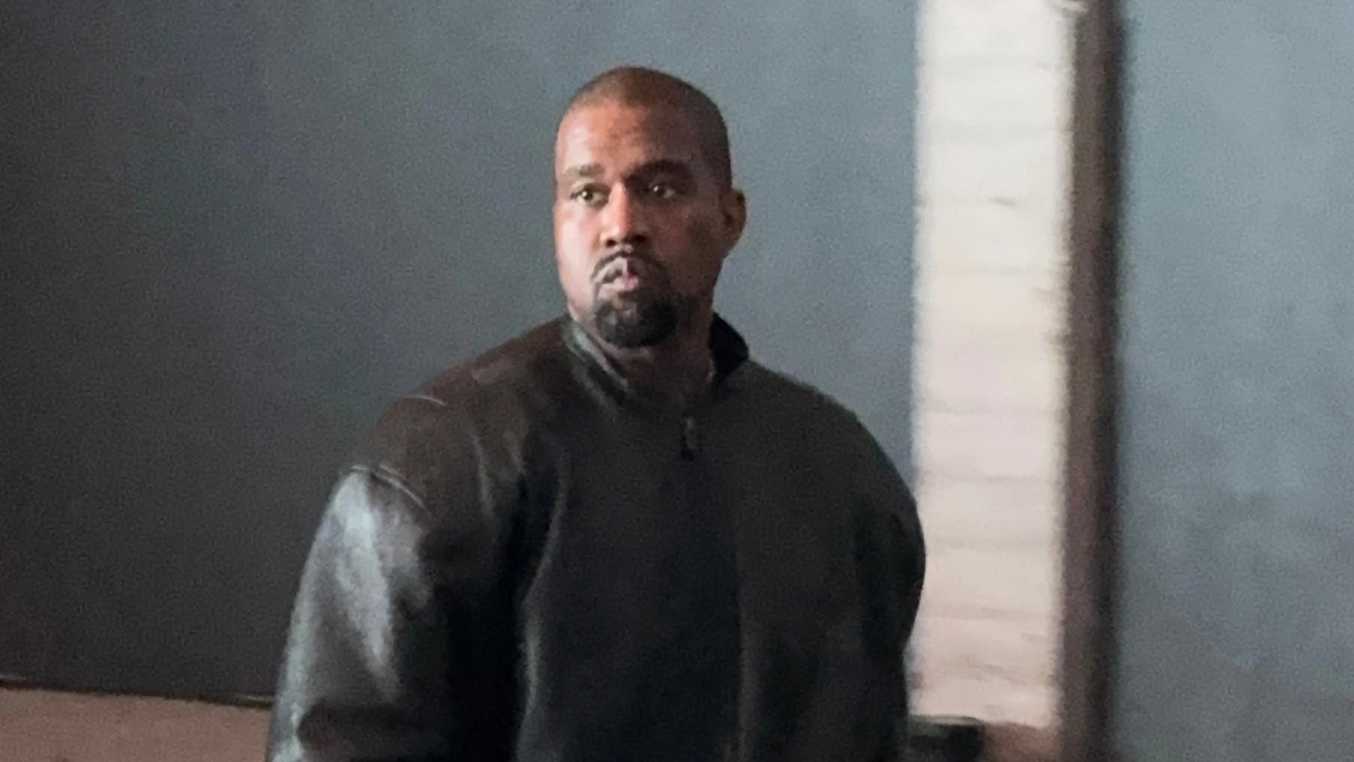 Kanye West (Ye) en Los Ángeles Kanye West (Ye) en Los Ángeles