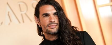 Oliver Laxe en la alfombra roja de los Premios Oscar 2026