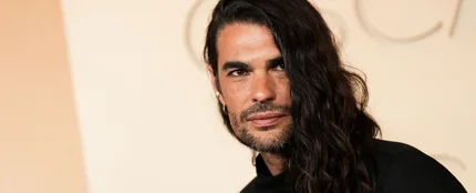 Oliver Laxe en la alfombra roja de los Premios Oscar 2026 Oliver Laxe en la alfombra roja de los Premios Oscar 2026