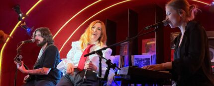 Leire Mart&iacute;nez en Local de Ensayo Europa FM