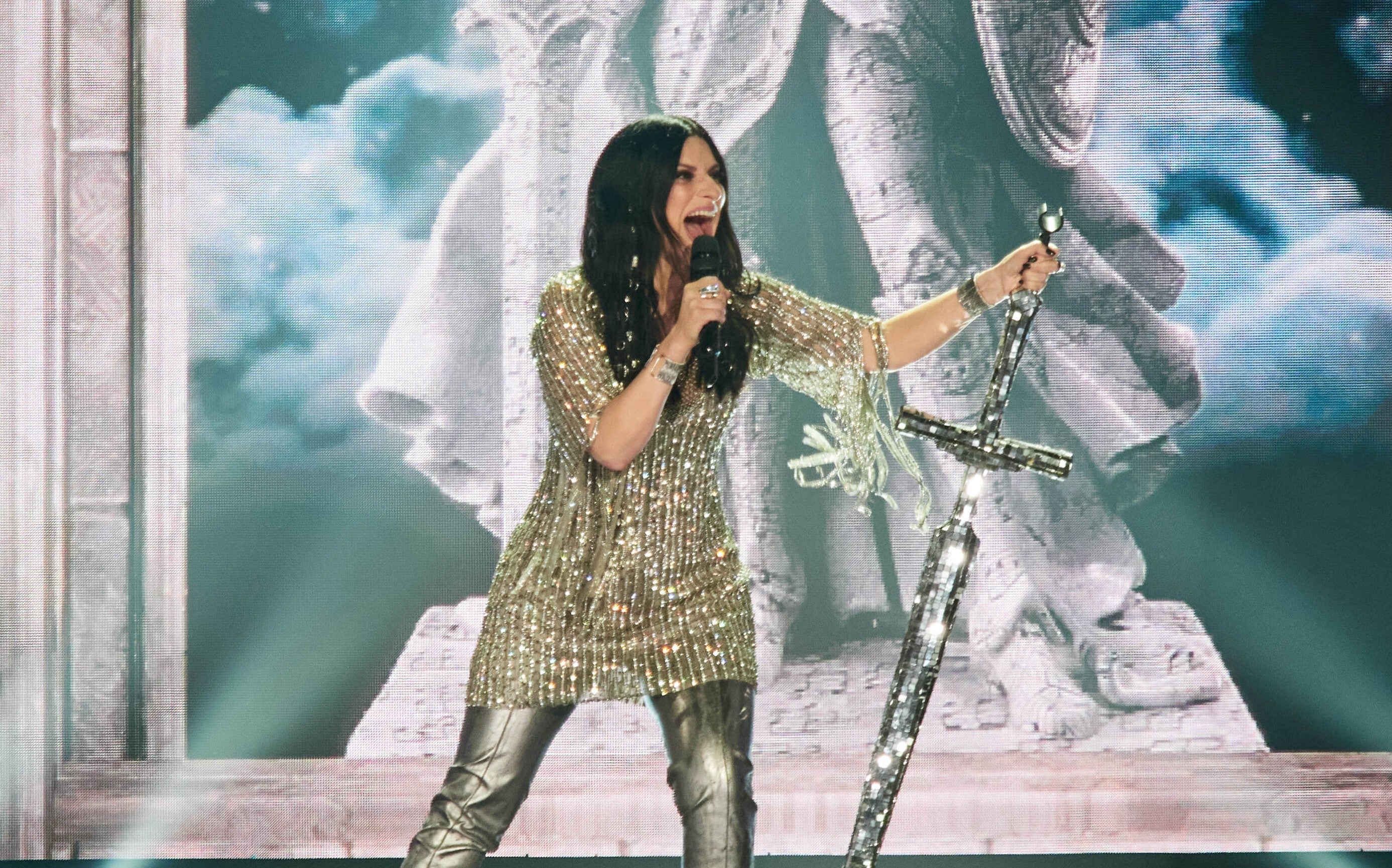 Laura Pausini en Pamplona, durante su gira en español 'Yo Canto World Tour' Laura Pausini en Pamplona, durante su gira en español 'Yo Canto World Tour'