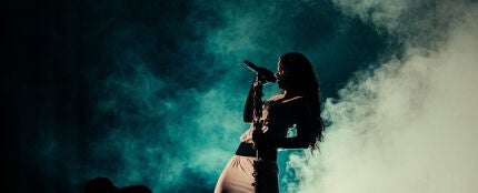 Rosal&iacute;a en el Movistar Arena de Madrid con el 'LUX TOUR'