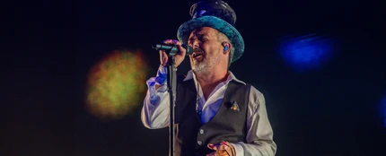 Love of Lesbian en el Movistar Arena de Madrid en 2025 Love of Lesbian en el Movistar Arena de Madrid en 2025