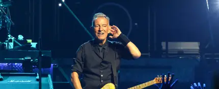 Bruce Springsteen durante su primer concierto de la gira 'Land of Hope & Dreams' en Minneapolis Bruce Springsteen durante su primer concierto de la gira 'Land of Hope & Dreams' en Minneapolis